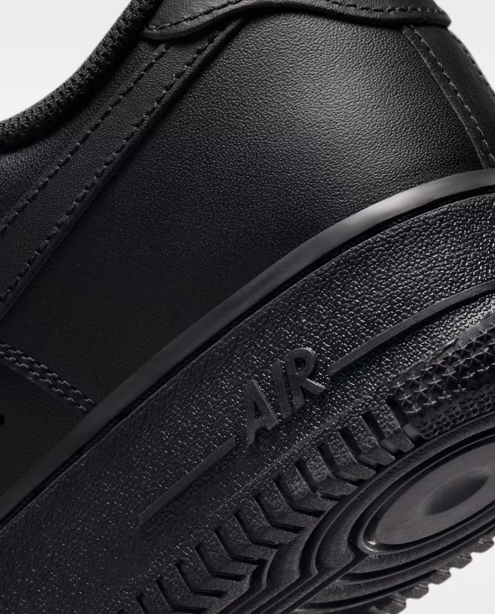 Nike Air Force 1 '07 – Black (Women)