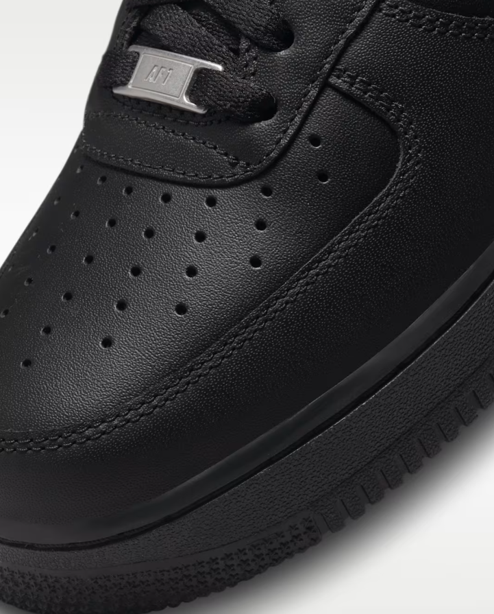 Nike Air Force 1 '07 – Black (Men)